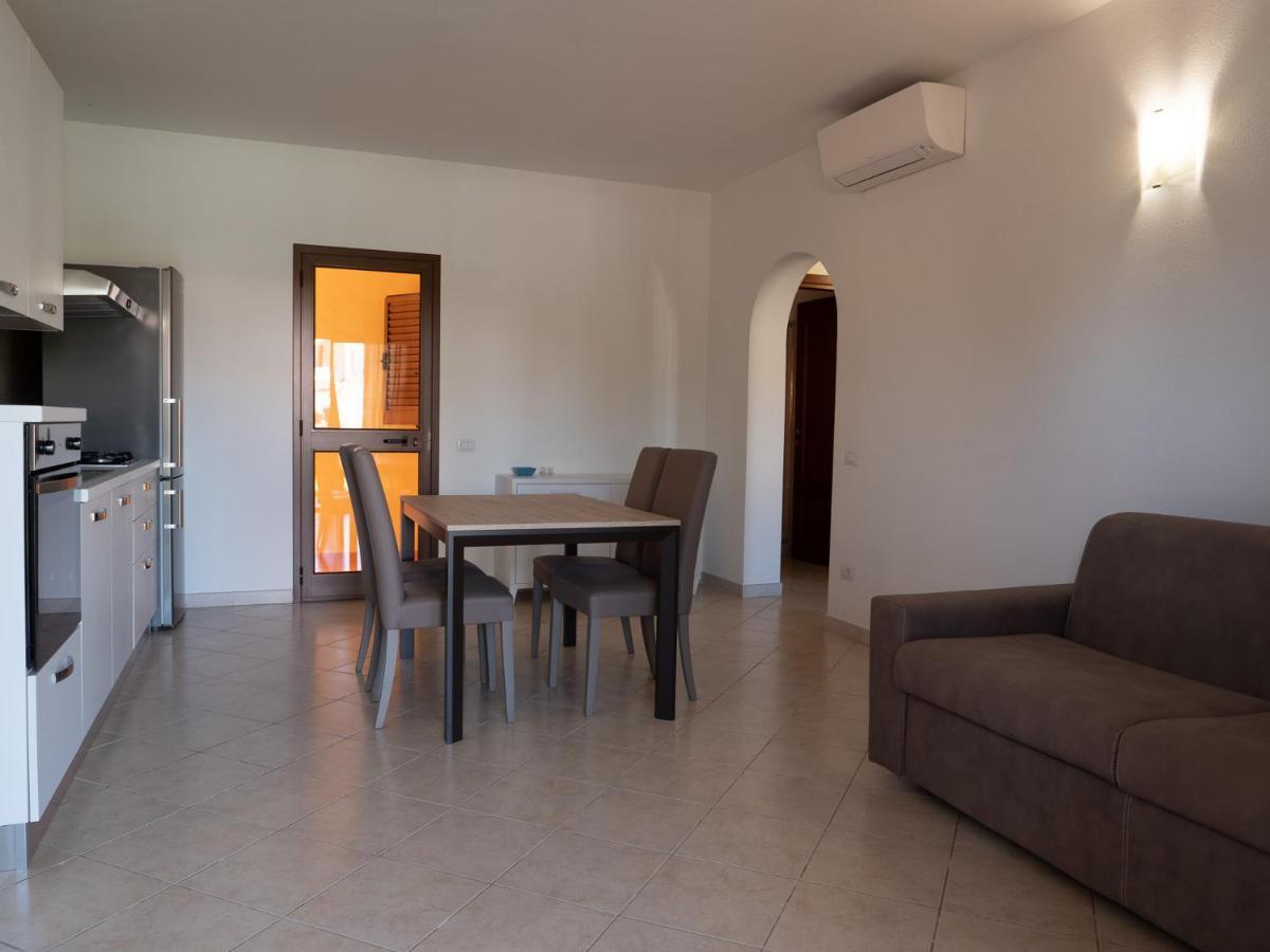 סאן תאודורו Casa Vacanza La Suaredda מראה חיצוני תמונה