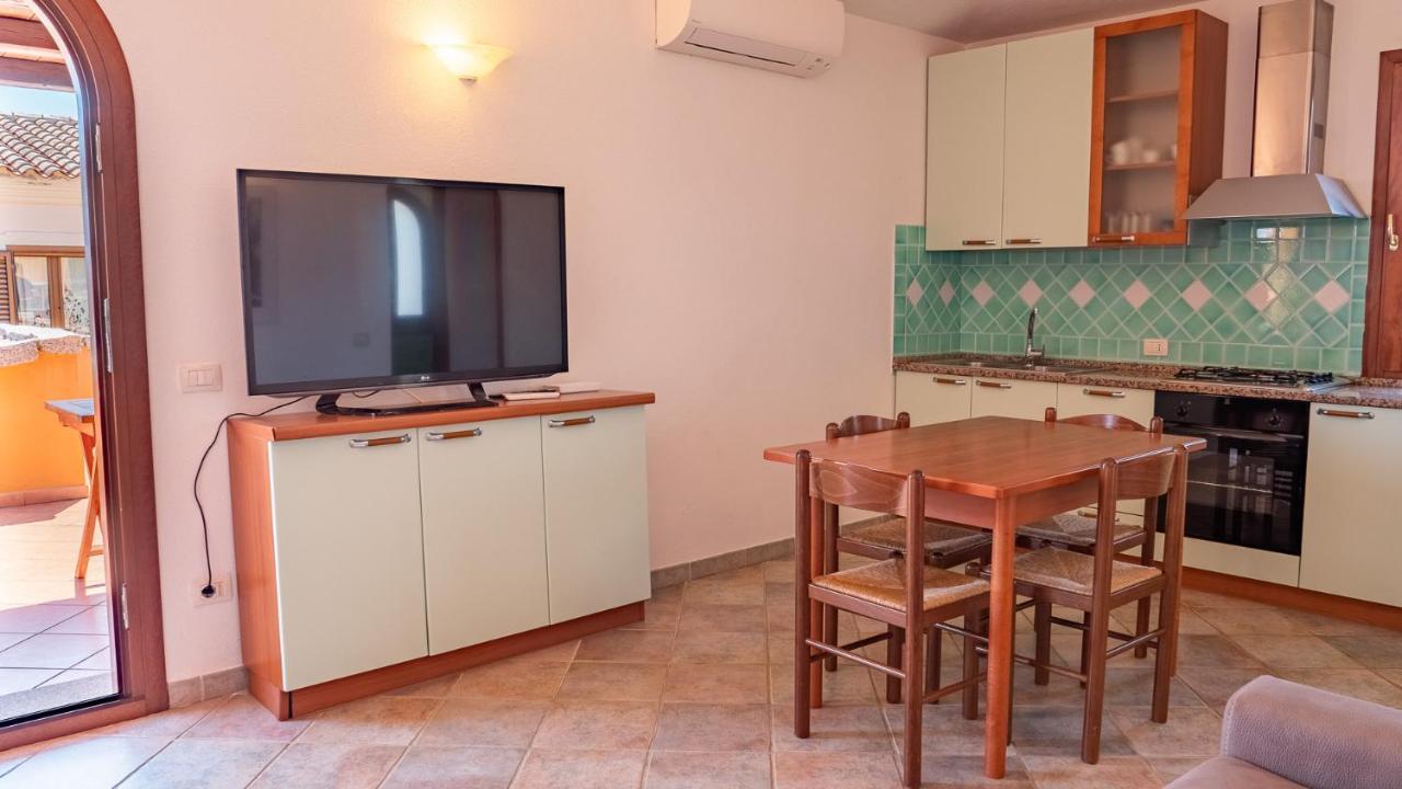 סאן תאודורו Casa Vacanza La Suaredda מראה חיצוני תמונה