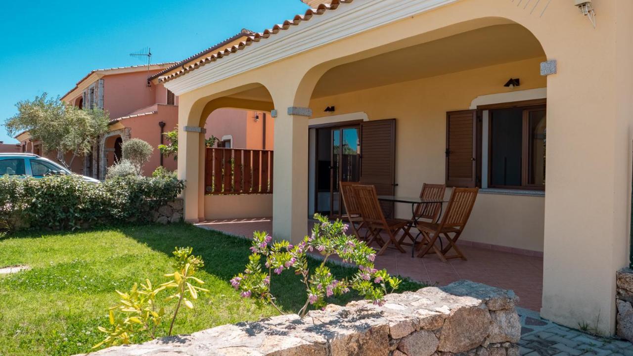סאן תאודורו Casa Vacanza La Suaredda מראה חיצוני תמונה